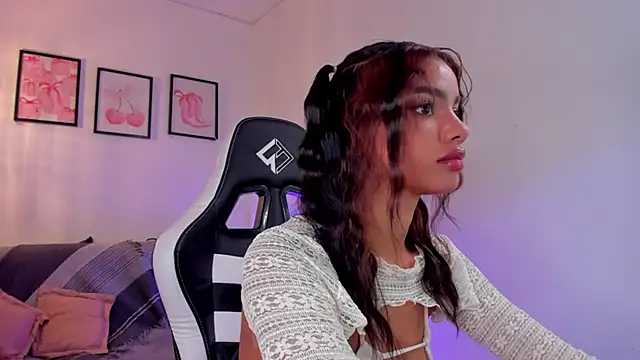 liagirl cute online show from 10/04/25, 04:36