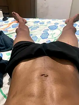 Snapshot of Novinhoroludu chatting on 10/27/25, 03:07 Novinhoroludu online show from 10/27/25, 03:07