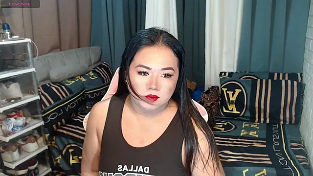 Snapshot of MagnificatMistress chatting on 01/19/25, 11:12 MagnificatMistress online show from 01/19/25, 11:12