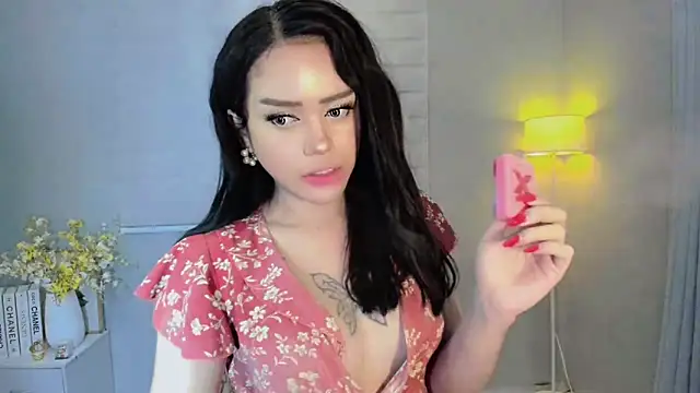 Patricia fox online show from 02/16/25, 04:20