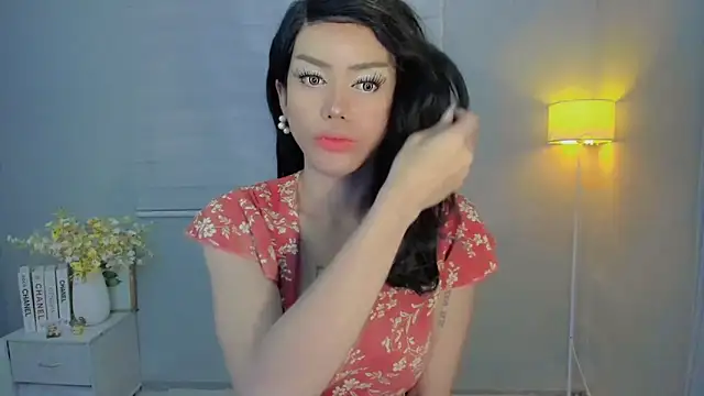 Snapshot of Patricia_fox chatting on 06/30/26, 10:43 Patricia fox online show from 06/30/26, 10:43