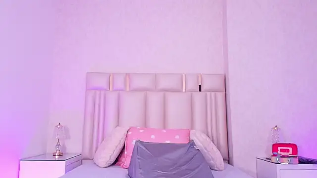  carolina fox online show from 03/27/26, 03:15