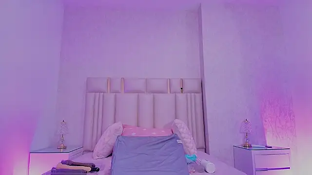  carolina fox online show from 03/13/26, 03:22