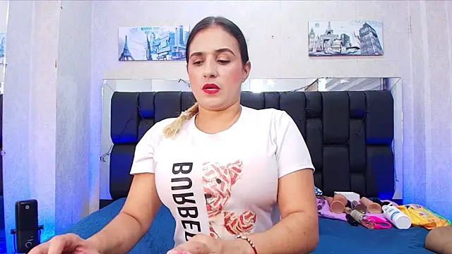 carolina fox online show from 02/27/25, 03:08