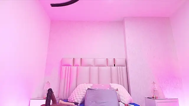  carolina fox online show from 01/17/26, 03:10