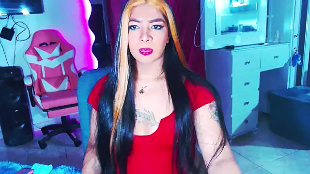 violet bigcock774 online show from 09/24/25, 04:41