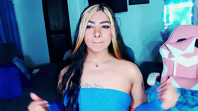 violet bigcock774 online show from 10/25/25, 03:28