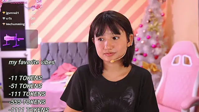 Snapshot of Pinkie_Princes chatting on 12/20/24, 05:14 Pinkie Princes online show from 12/20/24, 05:14
