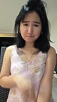 Snapshot of Pinkie_Princes chatting on 05/13/26, 03:24 Pinkie Princes online show from 05/13/26, 03:24
