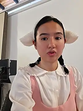 Pinkie Princes online show from 07/29/26, 02:38