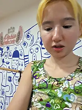 Pinkie Princes online show from 12/16/25, 12:48