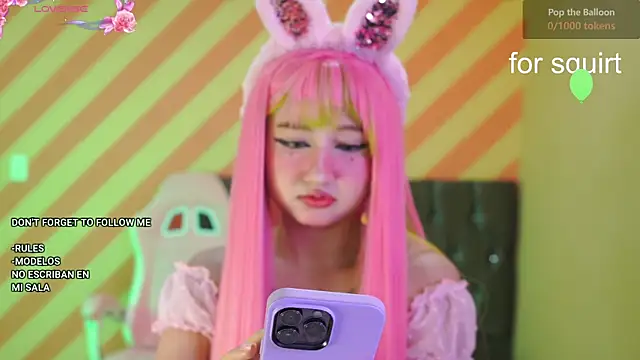 Snapshot of Pinkie_Princes chatting on 01/16/25, 12:01 Pinkie Princes online show from 01/16/25, 12:01