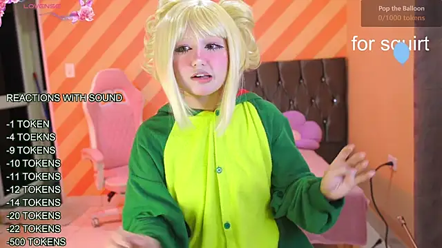 Snapshot of Pinkie_Princes chatting on 01/19/25, 12:17 Pinkie Princes online show from 01/19/25, 12:17