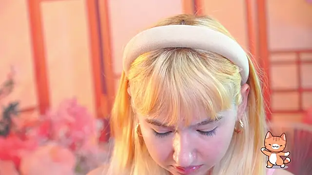 Pinkie Princes online show from 11/29/25, 04:23