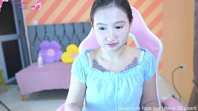 Snapshot of Pinkie_Princes chatting on 01/29/25, 11:04 Pinkie Princes online show from 01/29/25, 11:04