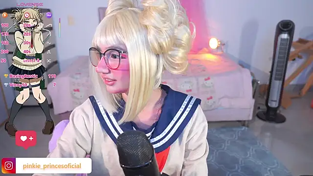 Snapshot of Pinkie_Princes chatting on 05/14/26, 01:46 Pinkie Princes online show from 05/14/26, 01:46