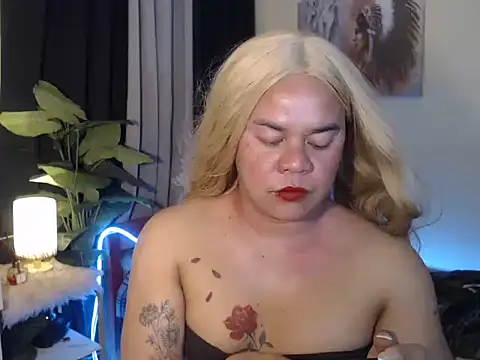 Snapshot of sweetyula chatting on 02/10/25, 09:47 sweetyula online show from 02/10/25, 09:47