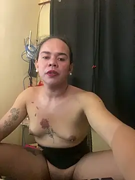 sweetyula online show from 04/15/26, 01:44