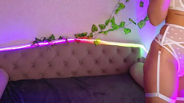 ParadisePleasure  online show from 02/18/25, 01:54