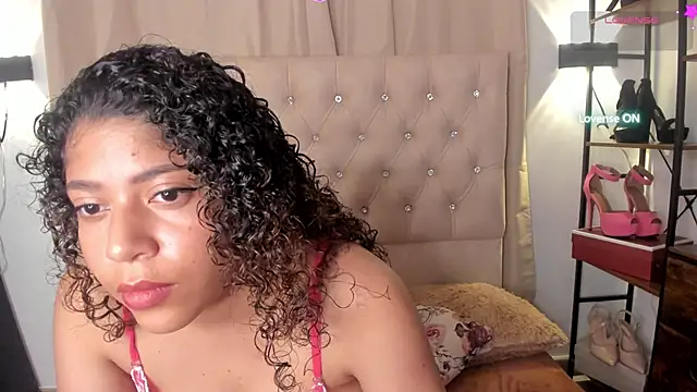 Snapshot of LilyBrunette chatting on 02/12/26, 11:59 LilyBrunette online show from 02/12/26, 11:59