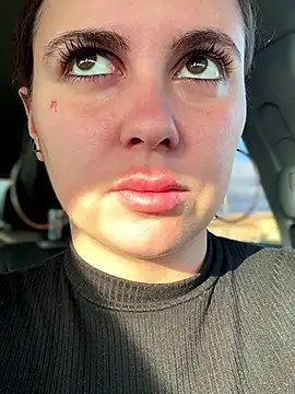 Samantha official online show from 12/18/25, 08:30