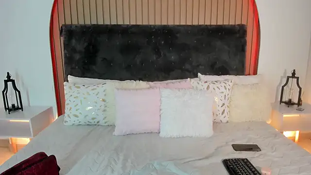 Snapshot of Karlagonzales_ chatting on 05/12/26, 06:58 Karlagonzales online show from 05/12/26, 06:58