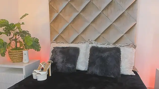 malaia hills online show from 04/07/26, 06:54