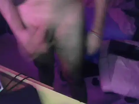 kavani7777 online show from 02/18/26, 11:17