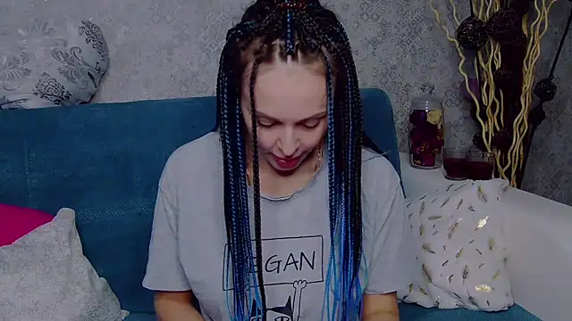 Brilliant Doll online show from 02/11/26, 02:11