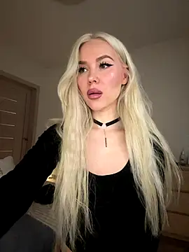 xDinnax online show from 11/07/25, 08:35