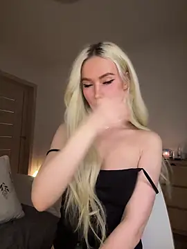 xDinnax online show from 11/02/25, 01:27