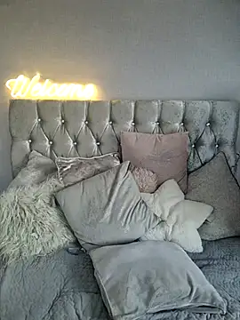 xxkhaleesixx online show from 11/23/25, 11:20