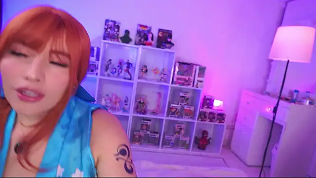 charlottejacks online show from 11/22/25, 01:37