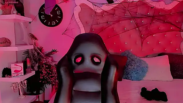 LeyXandrabraz online show from 10/28/25, 07:24