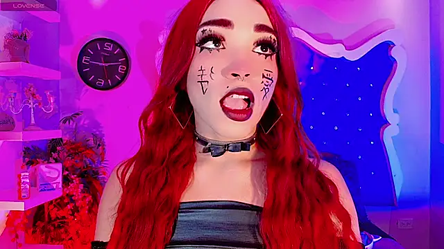 LeyXandrabraz online show from 04/21/26, 07:53