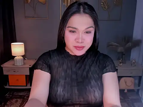 MaxeneCullens online show from 10/04/25, 06:48