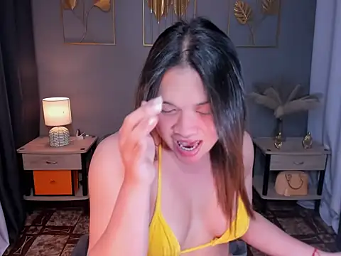 MaxeneCullens online show from 02/23/25, 05:45