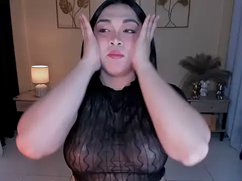 MaxeneCullens online show from 06/08/26, 01:50