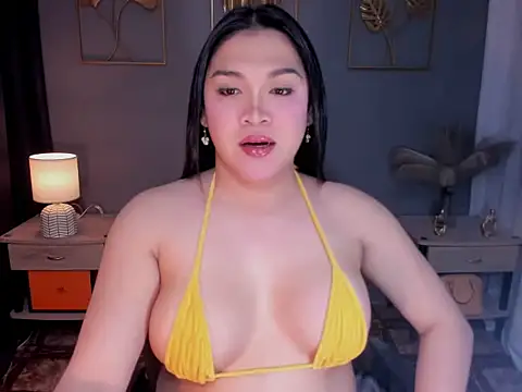 MaxeneCullens online show from 09/24/25, 04:30