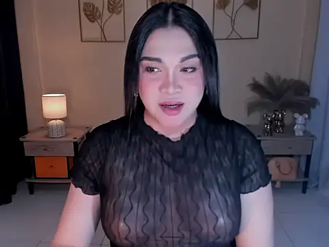 MaxeneCullens online show from 04/22/26, 03:02