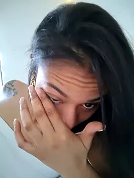 Leaberry online show from 09/17/25, 02:41