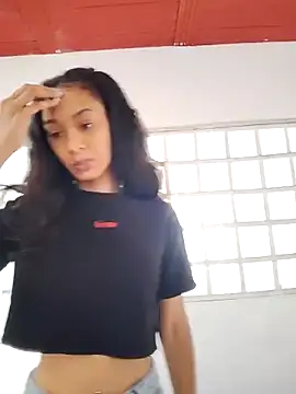 Leaberry online show from 12/17/25, 05:18