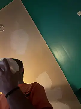 Snapshot of charactrzero chatting on 02/13/25, 01:50 charactrzero online show from 02/13/25, 01:50