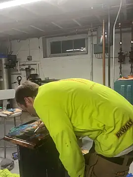 Snapshot of charactrzero chatting on 11/14/25, 09:40 charactrzero online show from 11/14/25, 09:40