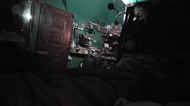 charactrzero online show from 04/05/26, 09:49