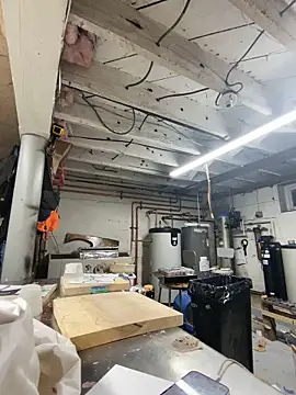 Snapshot of charactrzero chatting on 12/17/25, 10:37 charactrzero online show from 12/17/25, 10:37