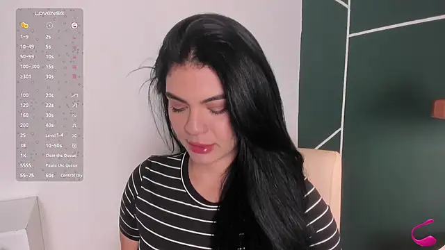 Veronicalanx1 online show from 11/04/25, 12:20