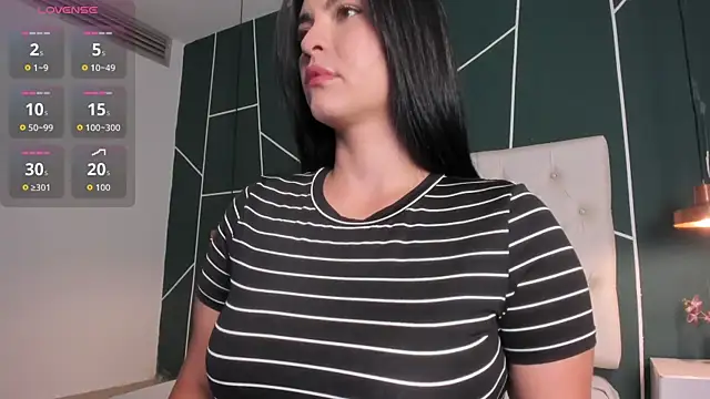 Veronicalanx1 online show from 12/17/25, 11:26