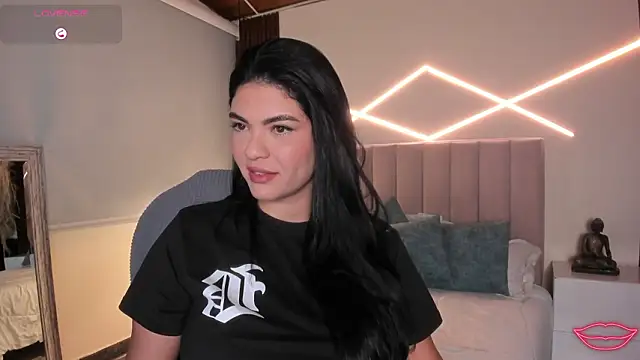 Veronicalanx1 online show from 03/06/26, 12:00