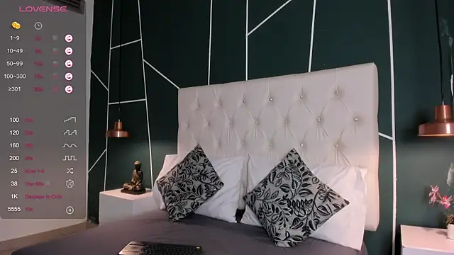 Veronicalanx1 online show from 12/16/25, 10:19